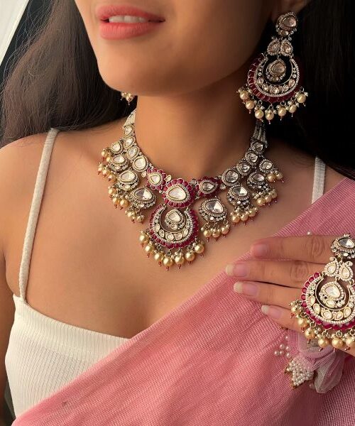 Designer Necklace SetElegant Festive Look
