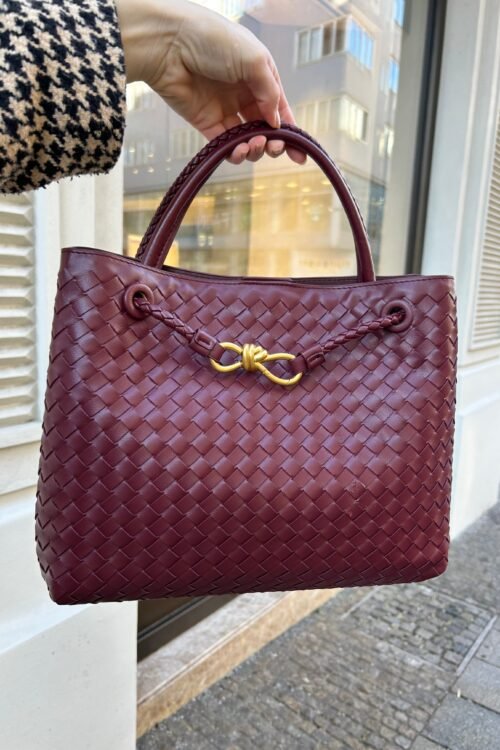 Popular  Design Crossbody Bag  Leather