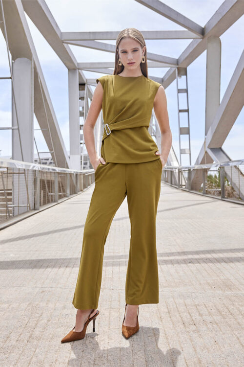 Olive Solid Straight Fit Trousers for Women Smart Everyday Wear